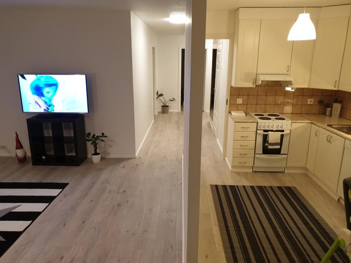 Easy And Short From The Airport Apartment Helsinki Exterior photo