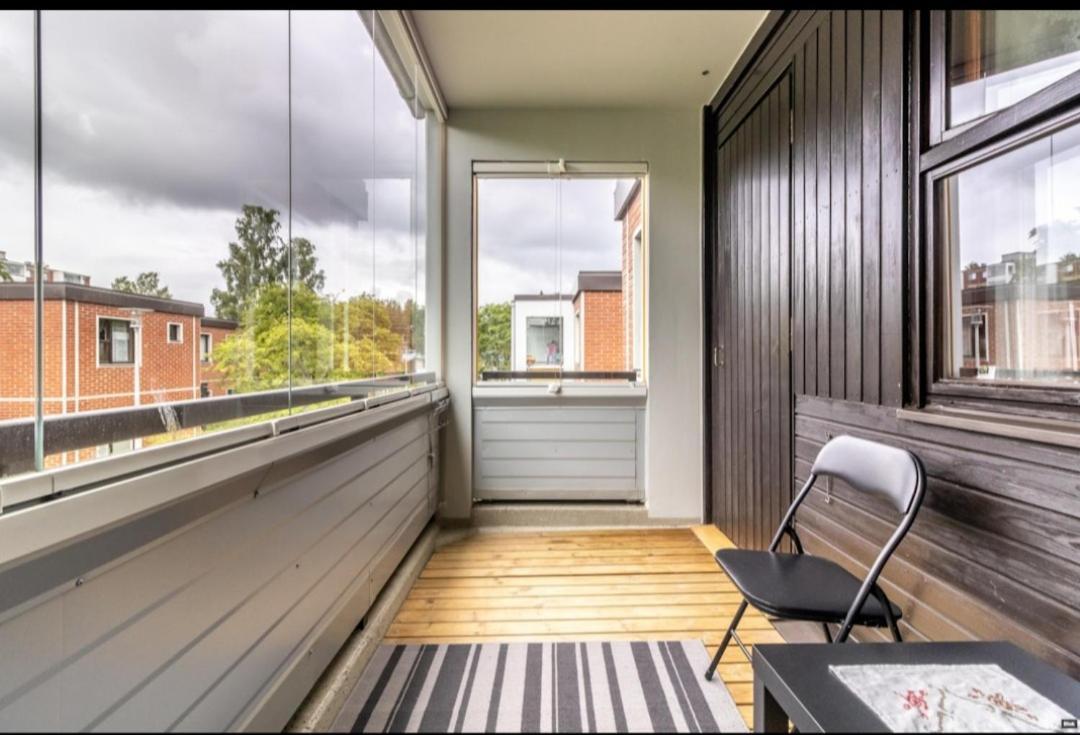 Easy And Short From The Airport Apartment Helsinki Exterior photo